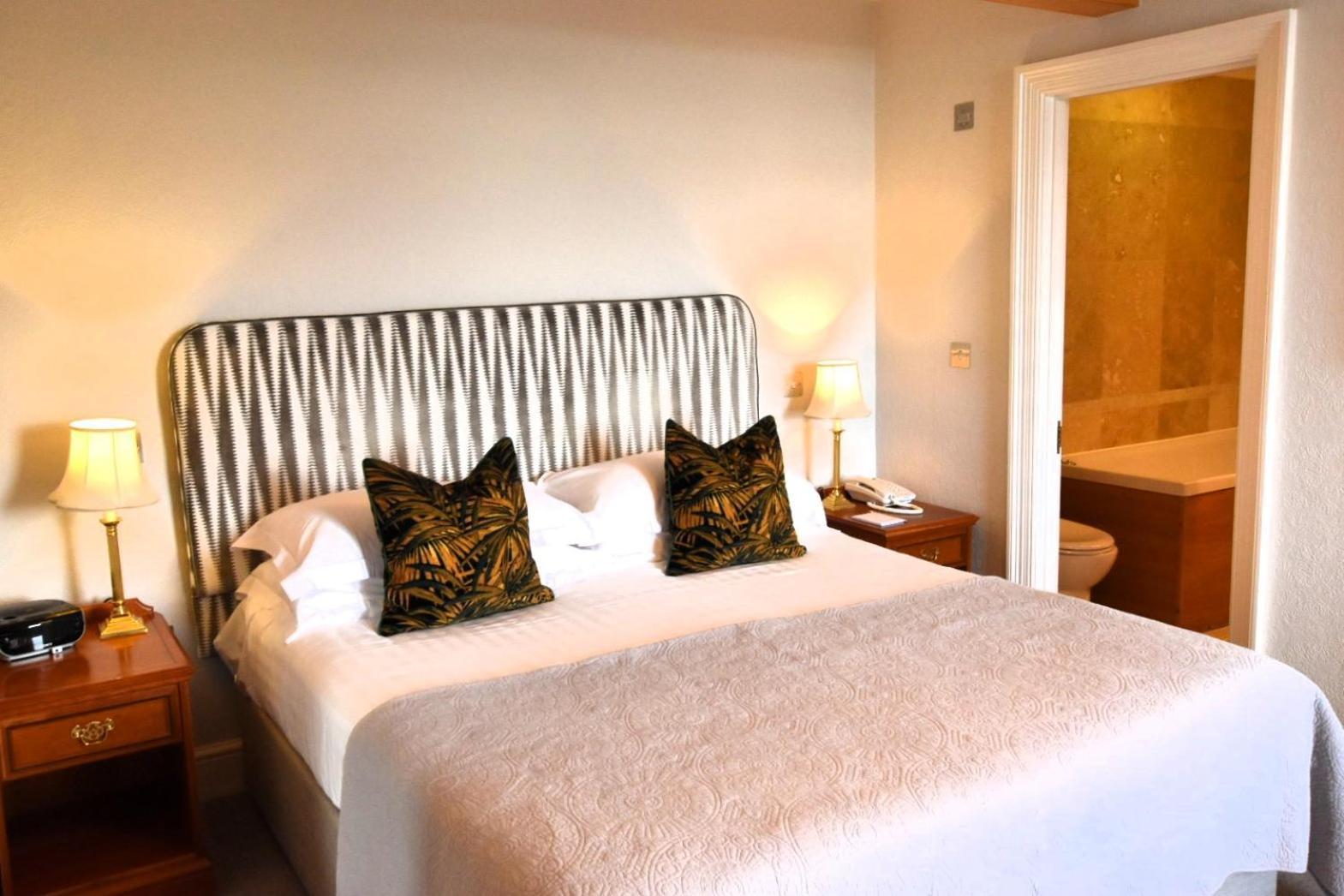 Watersmeet Hotel Улакумб Екстериор снимка