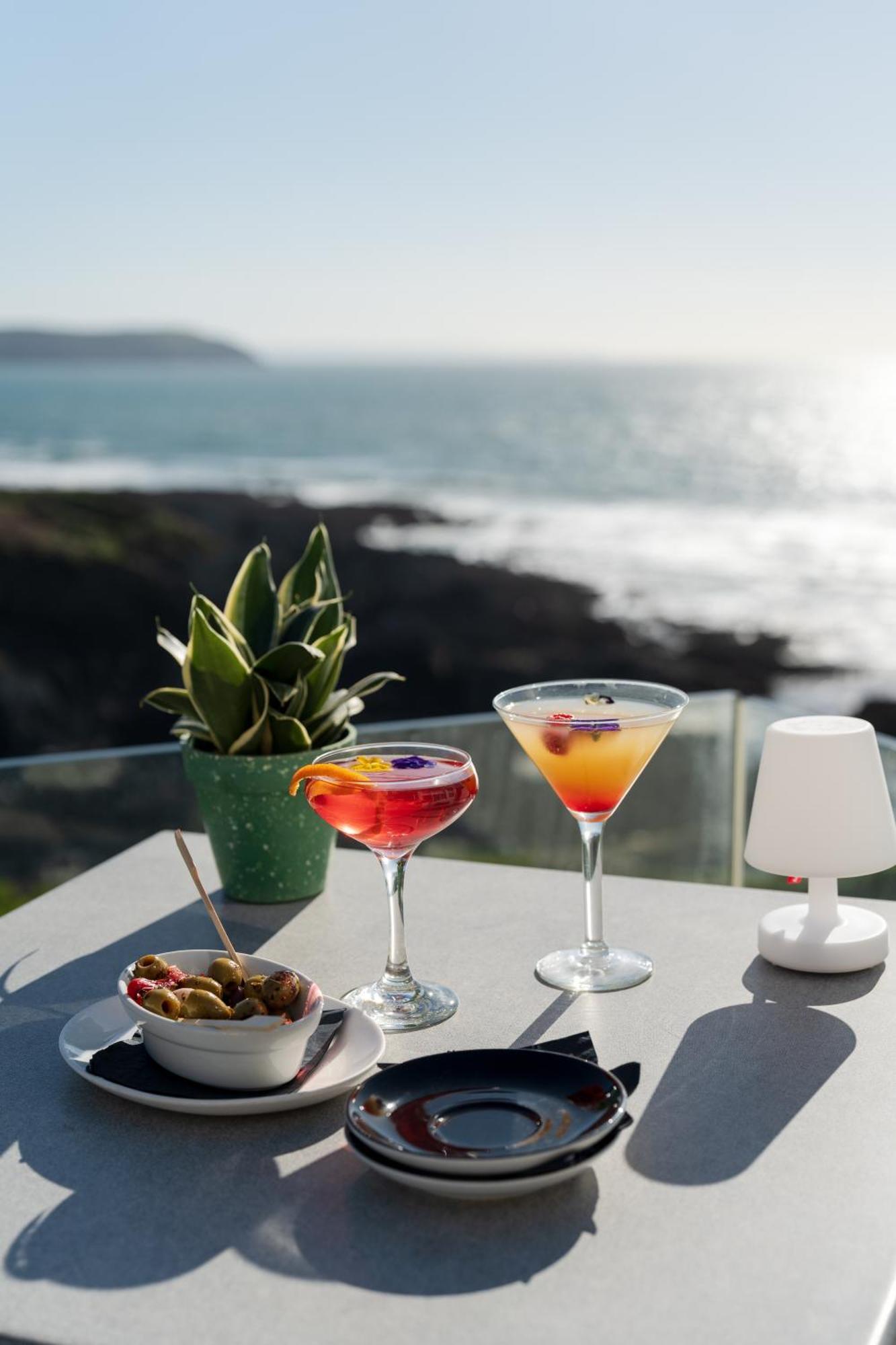 Watersmeet Hotel Улакумб Екстериор снимка