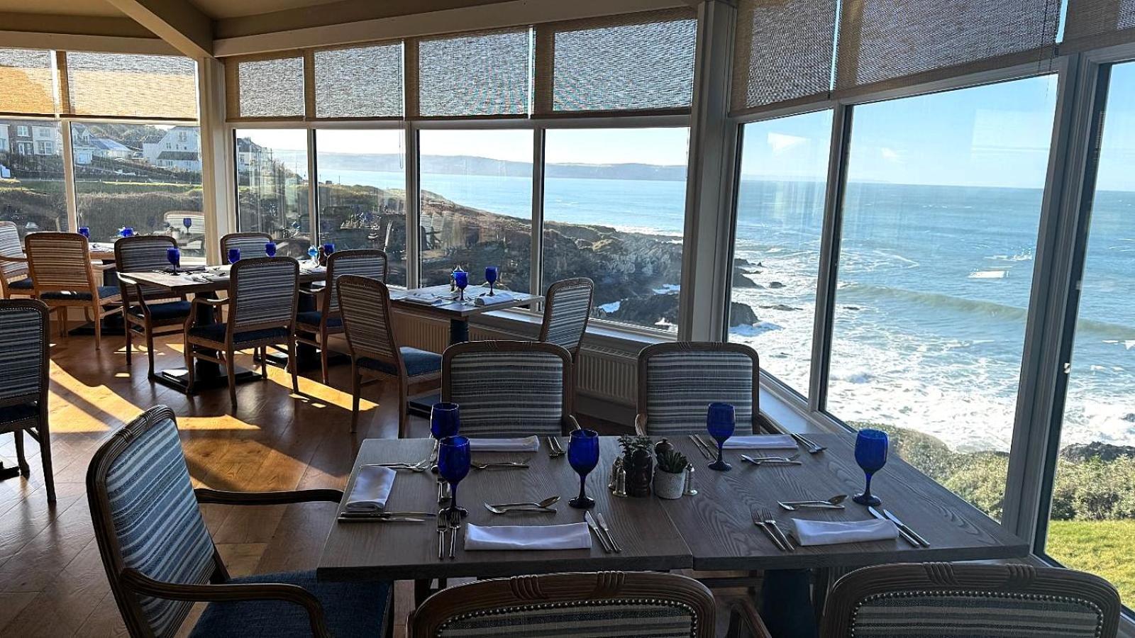 Watersmeet Hotel Улакумб Екстериор снимка